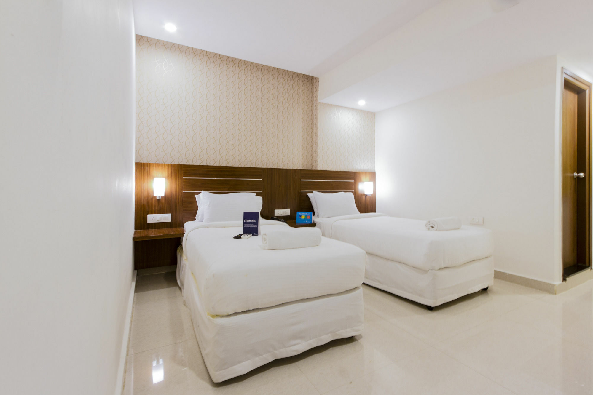 Fabhotel Grand Continent Jp Nagar Бенґалуру Екстер'єр фото