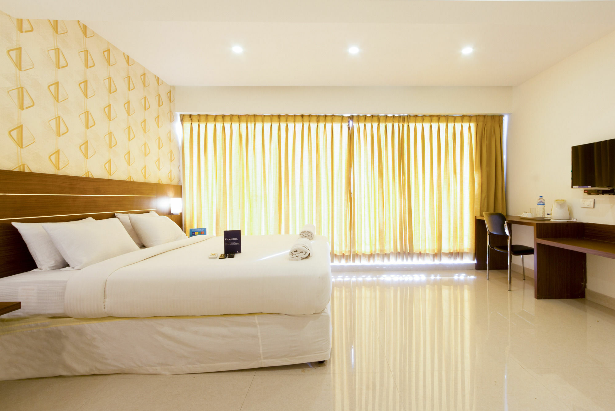 Fabhotel Grand Continent Jp Nagar Бенґалуру Екстер'єр фото